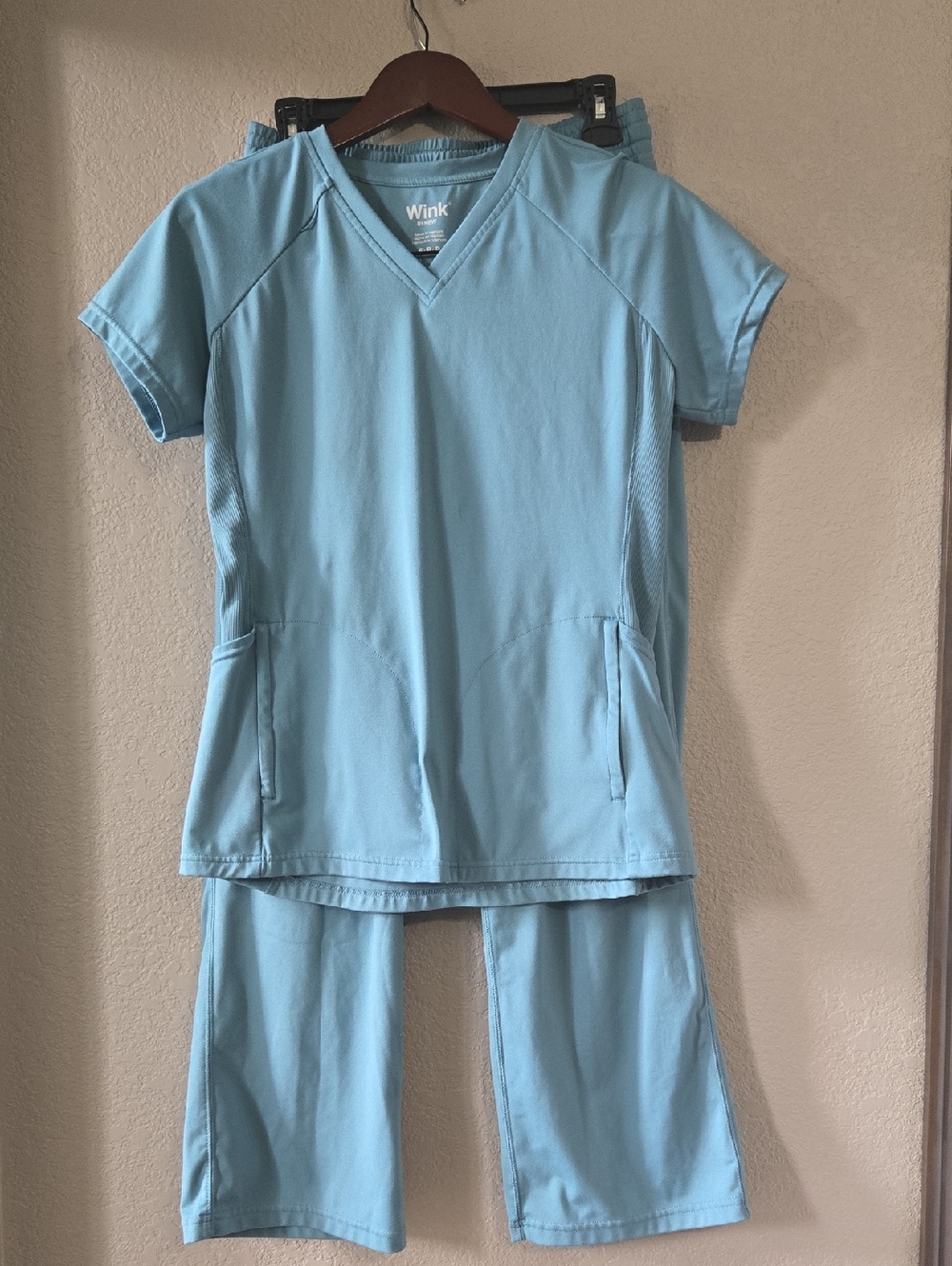 Wink Light Blue/Teal Scrub Set